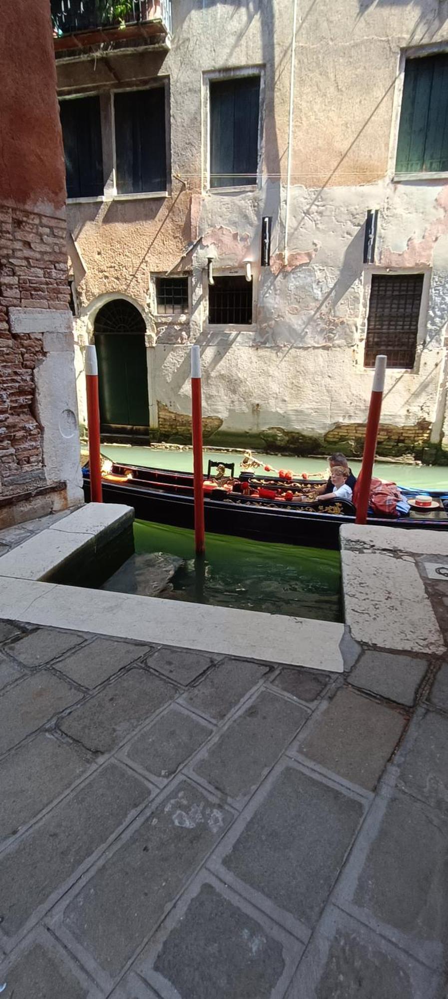 Ca Del Gambero Canal View Венеция Экстерьер фото