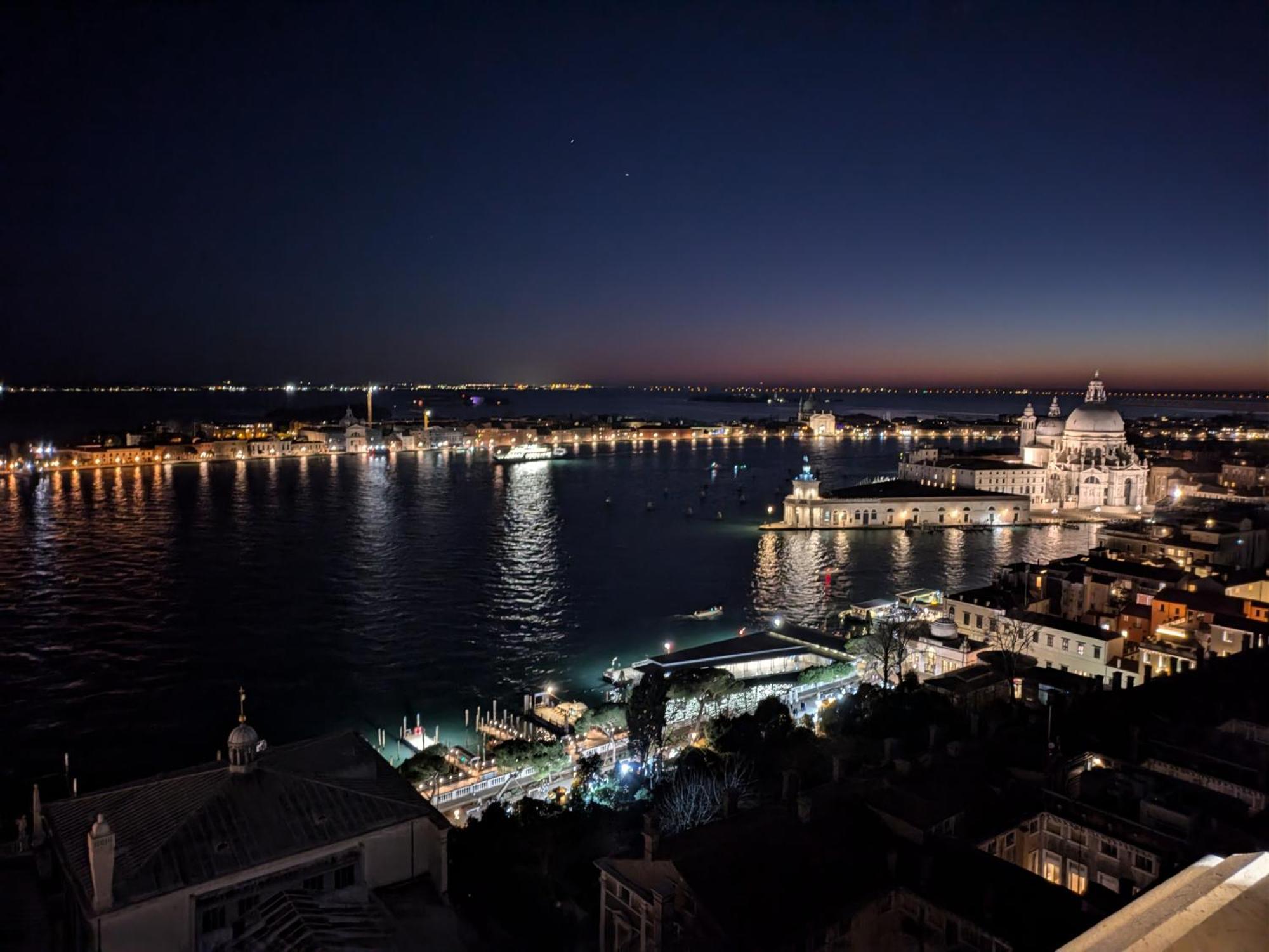 Ca Del Gambero Canal View Венеция Экстерьер фото