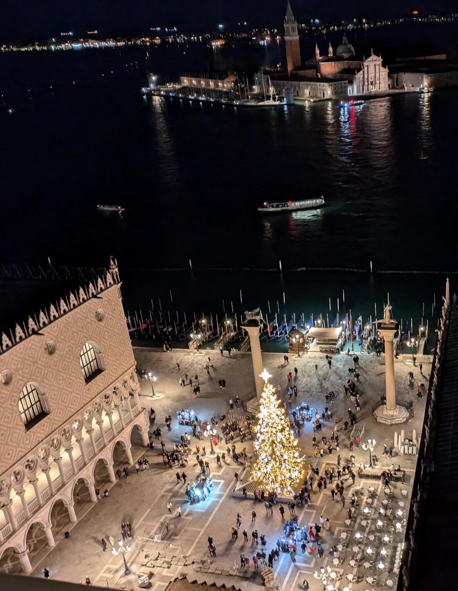 Ca Del Gambero Canal View Венеция Экстерьер фото